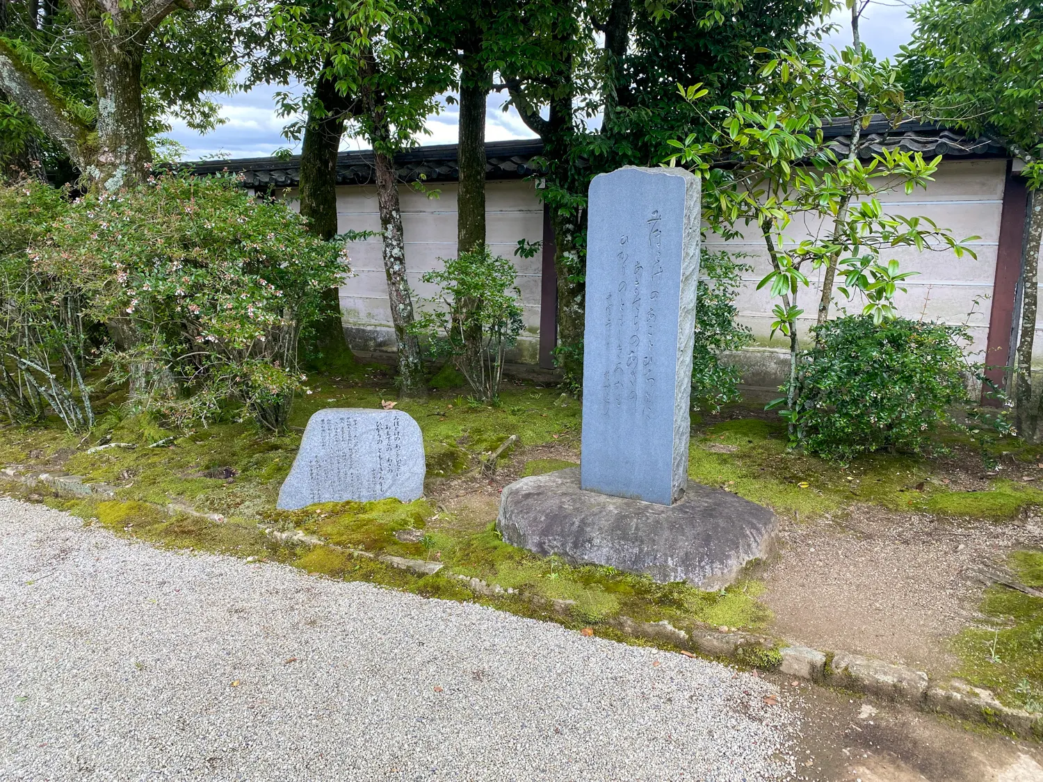 法隆寺でも特別な空間「中宮寺」91