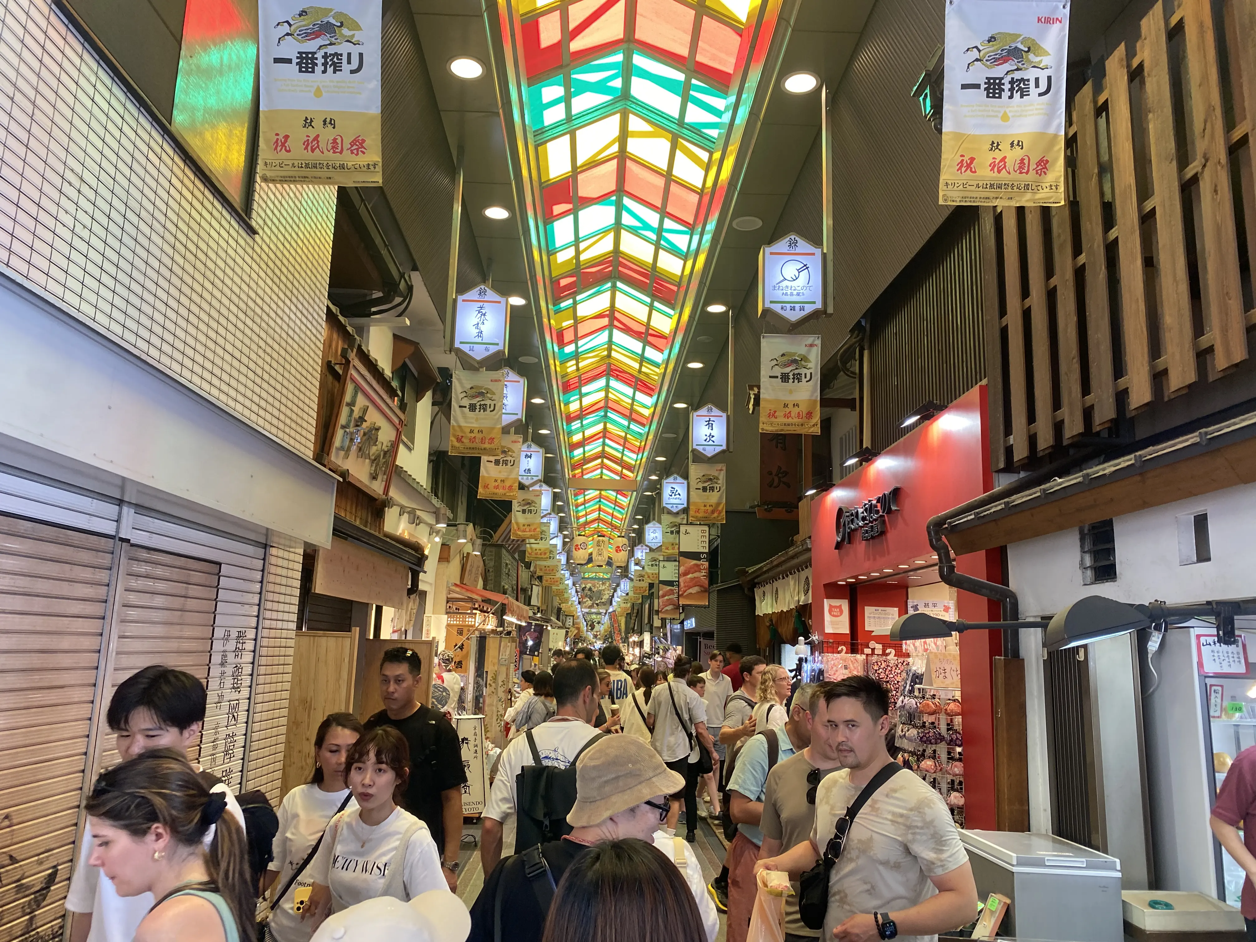 京都市中京区にあるおすすめの商店街「寺町京極商店街」5