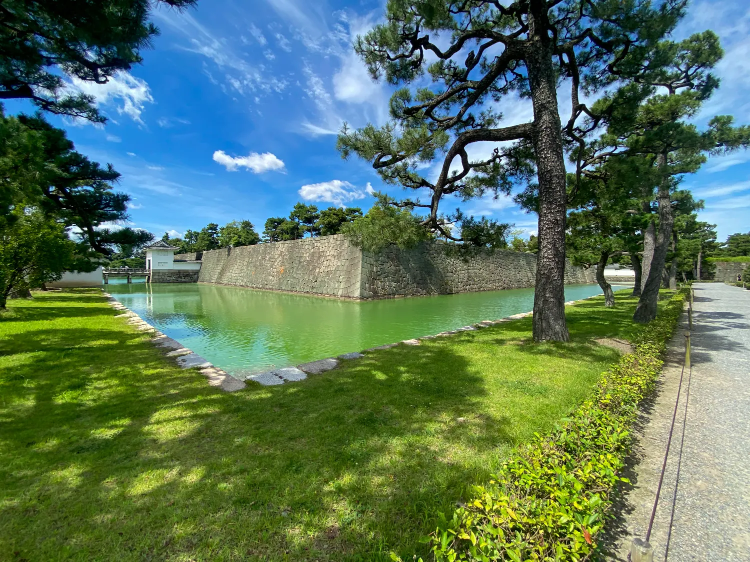 2024年3月に修理が完了した京都市中京区「二条城」の本丸を観光33